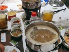 -领鲜活海鲜榴莲自助火锅(东门店)