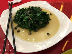 -上海怡沁园度假酒店