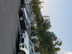 -华胜奔驰宝马奥迪专修连锁(虹梅南路店)