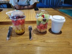 -蔚来中心(北京中关村店)