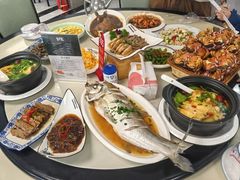 -七的湖·晚芳亭·阳澄湖农家菜·大闸蟹(莲花岛店)