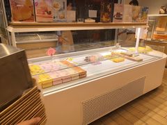 面包甜点陈列柜-好利来(SM空港店)
