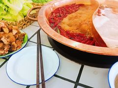 -春花火锅公司(昌建广场店)
