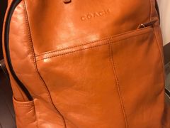 -爱革·洗衣改衣·洗鞋修鞋·洗包修包·奢侈品护理(宝地广场店)