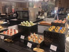 -圣丰索菲特·2 On 988 Café 自助餐厅
