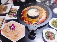 -麻辣英雄重庆火锅(常平店)
