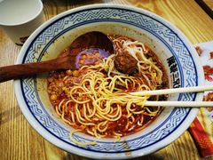 -魔都三兄弟酸辣粉·蘸卤炸串(虹桥万科店)