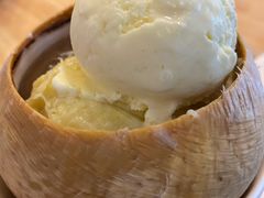 榴莲冻椰皇-满记甜品(荟聚购物中心店)