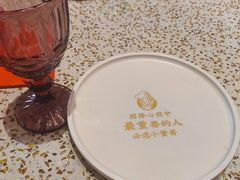 -小董哥烤串·爆汁大油边(故宫店)