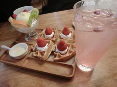 -猫的天空之城概念书店(西塘古镇店)