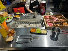 -马路牙子烧烤音乐酒馆(望京店)