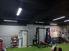 -征成健身连锁私教工作室(九公里店)