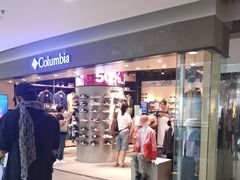 -东荟城名店仓