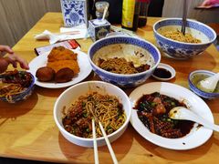 -沪西老弄堂面馆(定西路店)