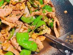-费大厨辣椒炒肉(黄兴中心广场店)