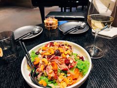 -wineapp葡萄酒餐吧(外滩金融中心店)