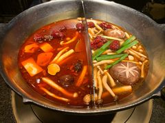 -湊湊火锅·茶憩(新中关购物中心店)