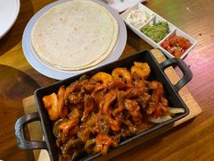 -Famous肥猫墨西哥音乐餐吧(五棵松华熙LIVE店)