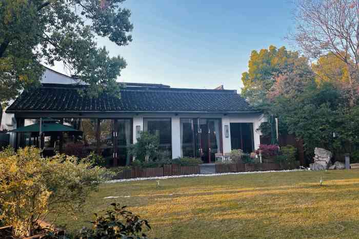 京杭上院(丽水路店)-"没有大众点评导航我都找不到的地方[发呆].