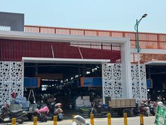 -霞涌市场海鲜摆卖区