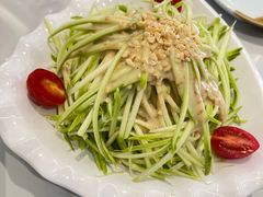 -何适山庄 ·可团建(水长城P2停车场店)