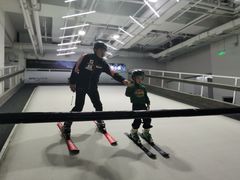 -SNOW51城市滑雪(万象城店)