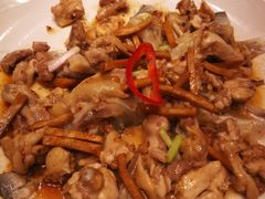 均安头菜鱼头蒸草鸡-香云轩·顺德菜(香云纱园林酒店店)