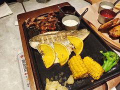 -必胜客(松雷店)