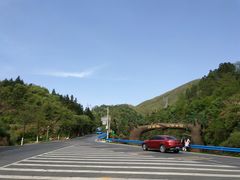 -梅岭月亮湾山体公园