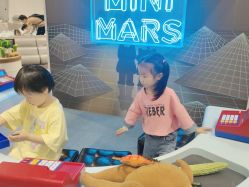 -MINI MARS KIDS CLUB亲子家庭中心(长宁天山店)