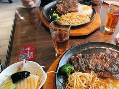 -豪享来牛排(人民店)