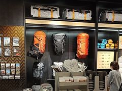 -凯乐石KAILAS(万国奥特莱斯店)