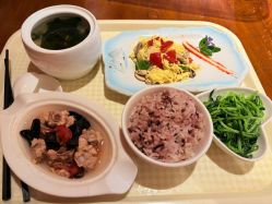 -雅馨国际月子中心