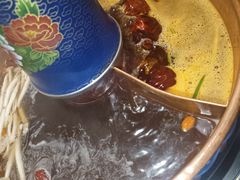 -咏江南·苏式火锅·苏州评弹(观前街店)