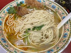 -金杨拉面王小吃面馆·牛三宝面·红烧牛肉粉