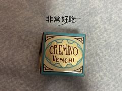 -VENCHI 闻绮(上海佛罗伦萨小镇店)