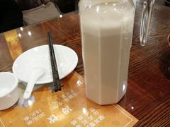 熱飲花生核桃-七菜馆·东北菜·蒸饺(文体路店)