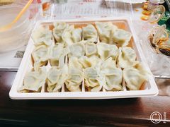 荠菜土猪肉水饺-霍嘟嘟手工水饺(黄山花园店)