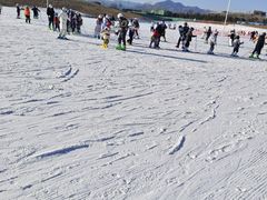 -华彬猛犸滑雪场