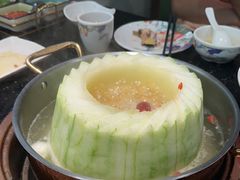 -得意咚瓜·顺德鱼生·冬瓜火锅(深圳首店)