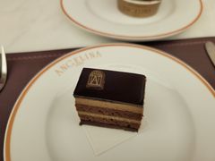 -Angelina安吉丽娜(恒隆广场店)