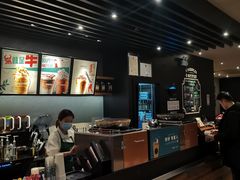 -星巴克臻选(上海长风大悦城店)