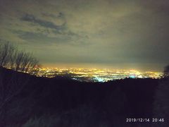 -鬼笑石后山停车场