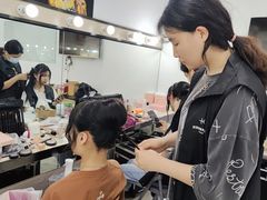 -吉田美学化妆美甲摄影培训(宁波校区)