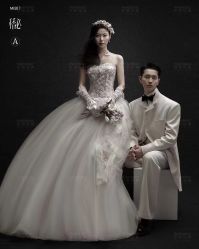 -巴黎经典婚纱摄影PARISSIC