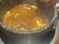 -芸山季·云南山珍菌火锅(人民广场来福士店)