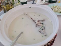 -紫藤园·天目湖大鱼头(南山竹海店)