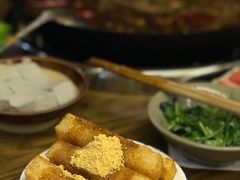 -周幺妹重庆老火锅(银泰城总店)