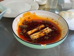 -土砂锅生态山庄·非遗砂锅雅鱼
