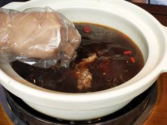 -亿诣蝎府炸酱面羊蝎子火锅(酷车小镇店)